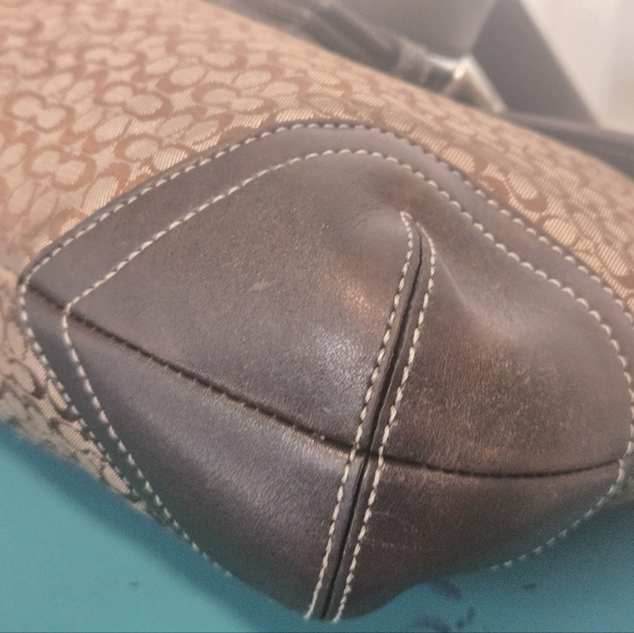 Coach Y2K BUCKLE Adjustable Strap Purse Small Signature C - Picture 13 of 17